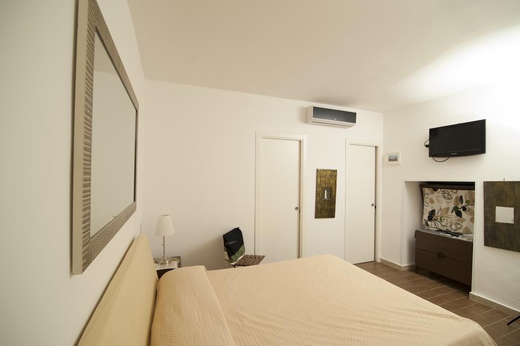 B&B La Uascezze Bari Rum bild